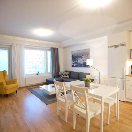Majesteetti Apartments 罗瓦涅米 外观 照片