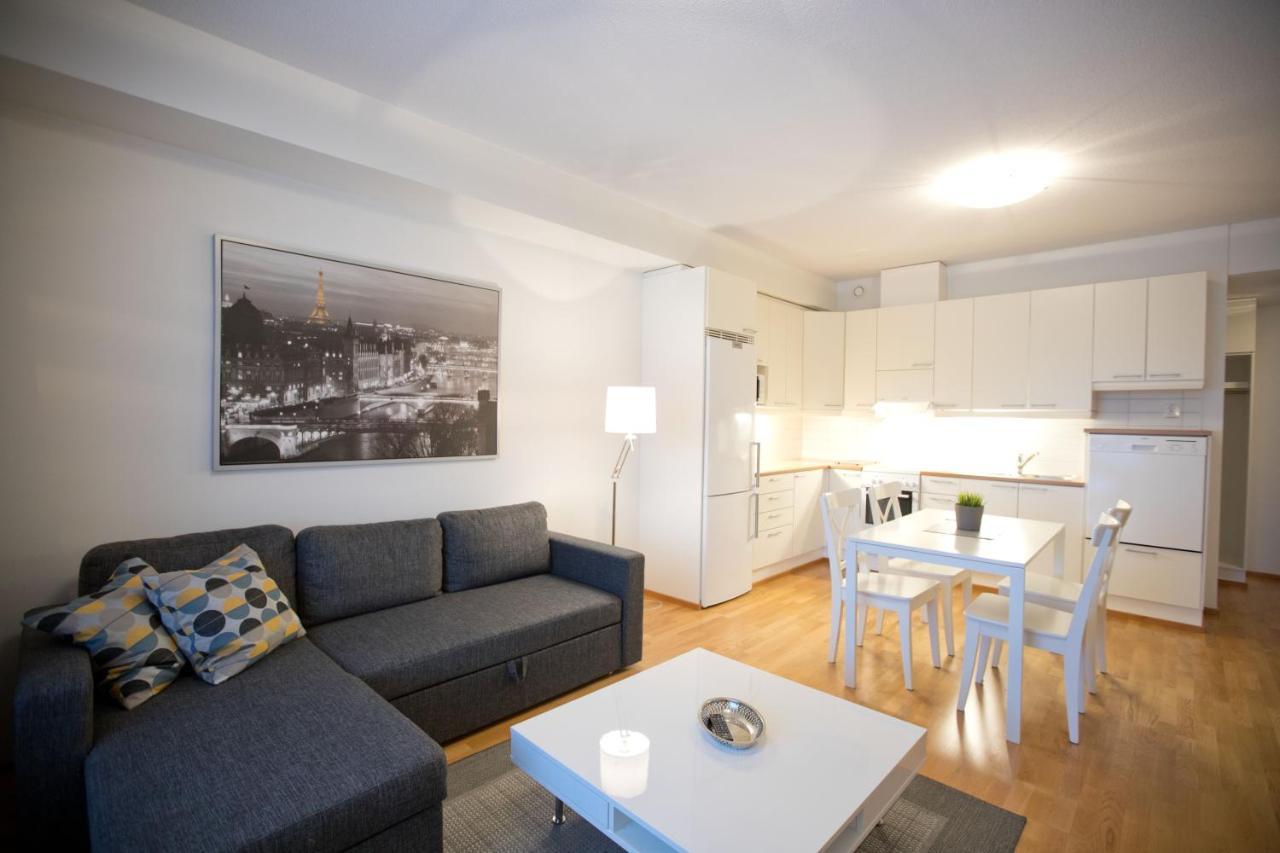 Majesteetti Apartments 罗瓦涅米 外观 照片